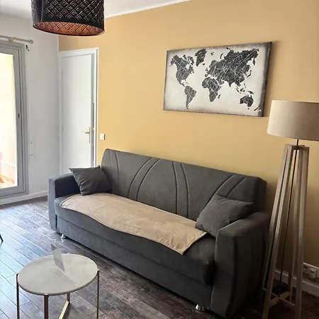 Apartament Cosy A 400m De La - Lumineux Et Comfortable Mentona