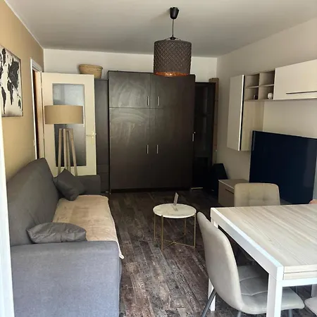 Cosy A 400m De La - Lumineux Et Comfortable Apartament